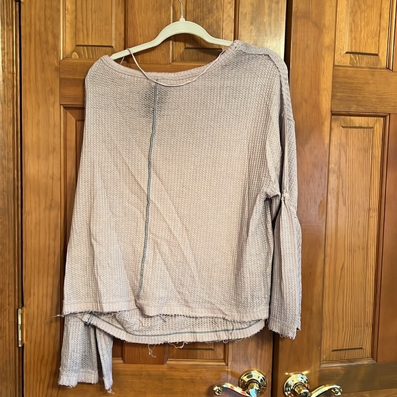 Distressed Free People top - Picture 3 of 3